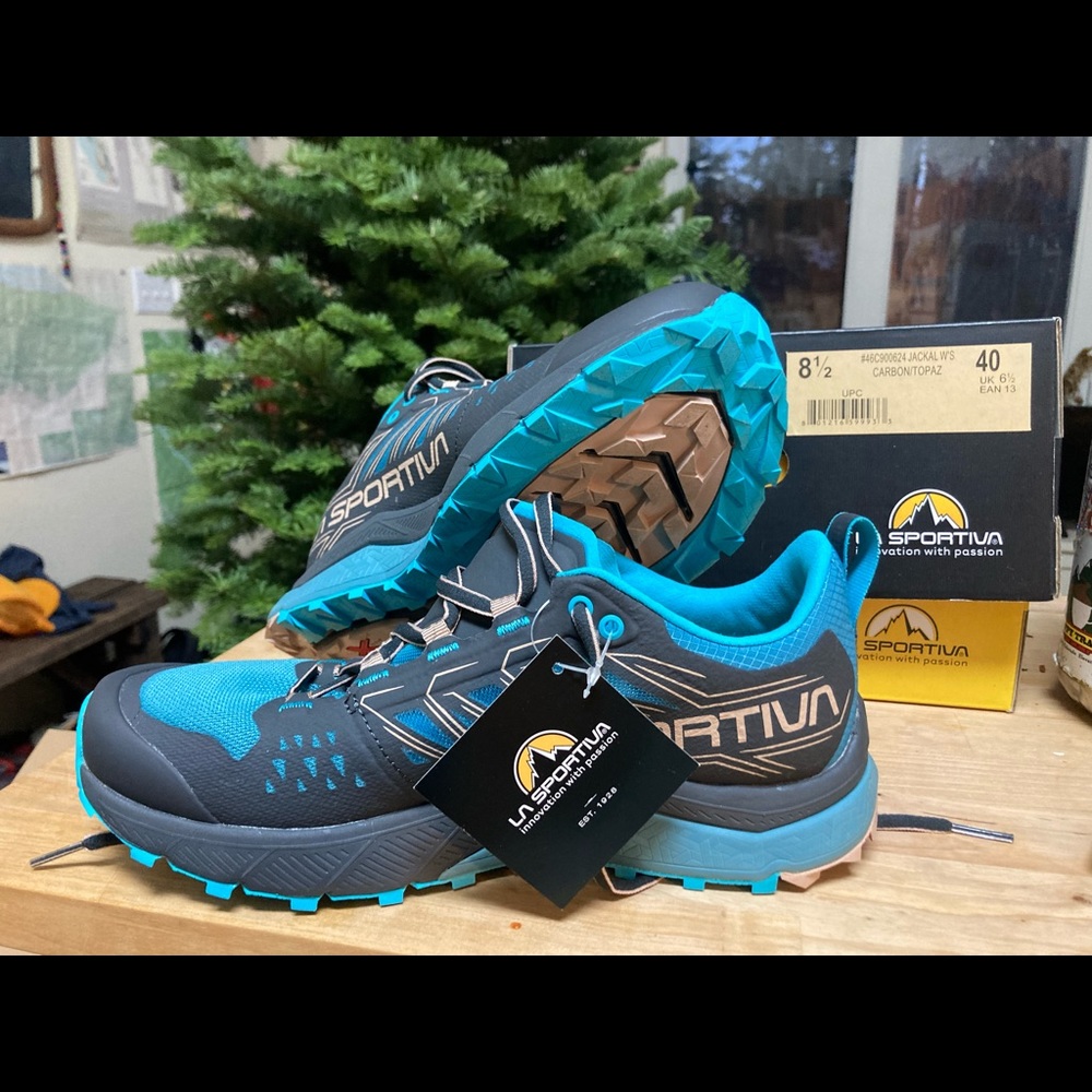La Sportiva Jackal 8.5 NWT